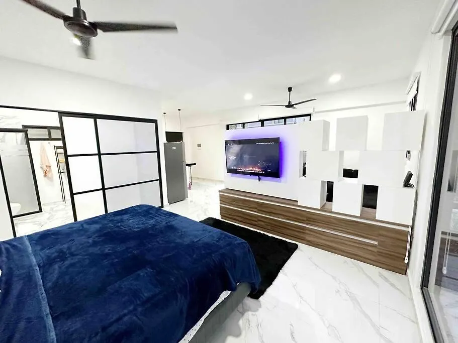 Apartment Ferienwohnung Modern Beautiful Loft 8 Min Away From The Beach! Playa del Carmen